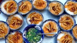 B&aacute;nh b&egrave;o - Vietnamese Savory Steamed Rice Cake (Water Fern Cake) | Helen's Recipes