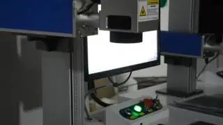 VMADE  fiber laser marking machine with Autofocus and electric  Bella