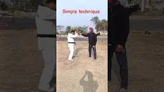 Road Fight Self Defence. 💪.                #trending #viral#motivational.         #Self defence