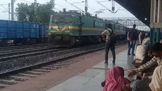 WAG 9 With BoxMail (Maal Gadi) Superb Crossing 🔥 Satisfying Track Sound |