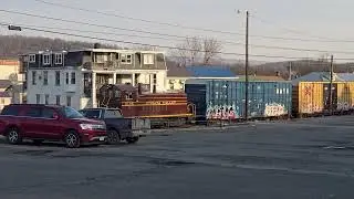 JVRR #2106 brings a cut of boxcars back into Lewistown (01/03/2025)
