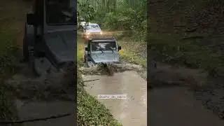 Barro pra cima ! #4x4 #offroad #troller #atoleiro #55garage