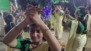 ടീം ആതിരയുടെ തിരുവാതിരക്കളി