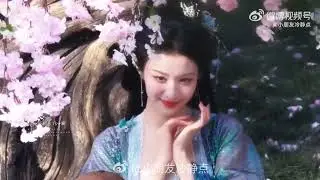 Wang Churan reuters while filming #howdareyou with Cheng Lei