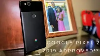 Google Pixel 2 Review! 1 Year Later.. Still a Beast?