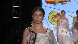 Pasarela inaugural CALIEXPOSHOW 2016 Silvia Tcherassi