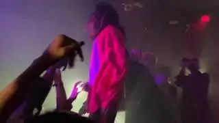 Paris : Angel live (@Prodbyparis)
