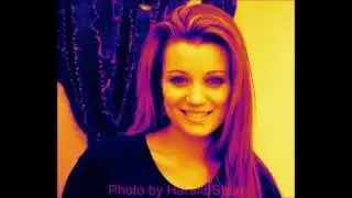 Nádine - Hoor Hoe Klop My Hart (Official music) [HD quality sound] + Lyrics in description.