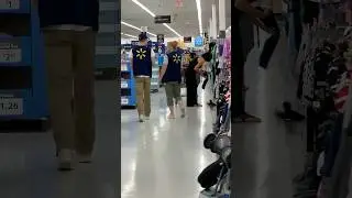 Притворяемся, что работаем в Walmart. Розыгрыш 😱
