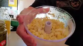 The Pampered Chef Manual Food Processor - Egg Salad