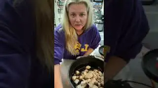 The Sugar Shack With Mrs. Munson #baking #cooking