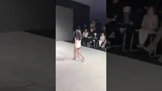 5years old girl Zoe on the Vancouver kids fashion show 2017