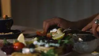 Завтрак с черной икрой - Breakfast with caviar black