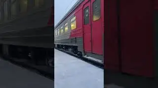 Эд4м-0280 отправляется с речного вокзала