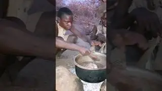 PRIMITIVE HUNTERS #africantribe #bushlife #hadzabetribe #food #shortvideo #wildlife #animals