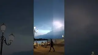 Lightning 🌩️ storm in Venice, Italy - July 19th, 2023 &lrm;@italy4suitcasesandacat&nbsp;(2)