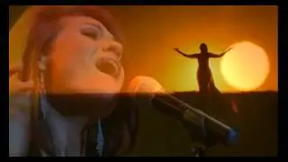 Nianell - I Hold The Sun (Live)
