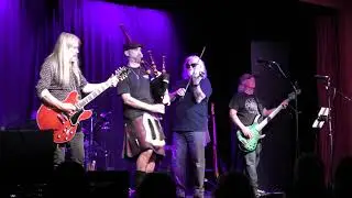 GAELFORCE  -  KENNY GILES
