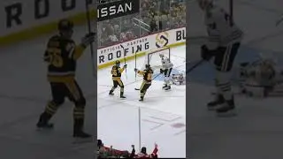 Erik Karlsson nets 200th NHL goal! 🇸🇪🚨 200 NHL-m&aring;l f&ouml;r Erik Karlsson