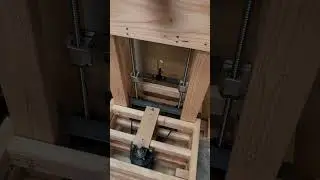 Universal testing machine at home: #breaktest #climbing