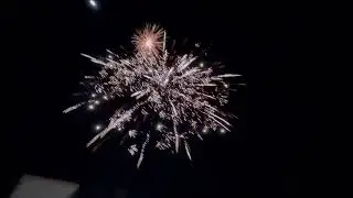 Warren Crossbridge New Years Eve 2025 Fireworks Show