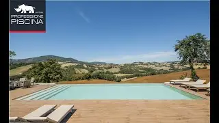 Piscina con Sfioro Sottobordo & Sfioro Panoramico - Sassoferrato (AN)