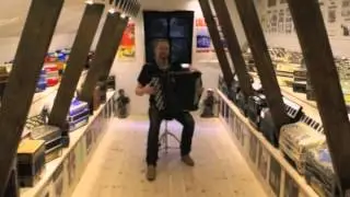 Kallis Bengtsson - H&auml;lsning Fr&aring;n S&ouml;dern