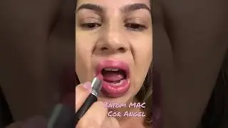 Batom &ldquo;Frost&rdquo; (MAC)- cor Angel