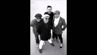 The Reformers - NiceUP