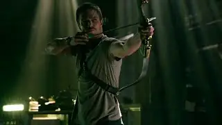 Oliver Queen Set up his Base (Arrow Cave) | Arrow 1x1 | Green Arrow | Arrowverse