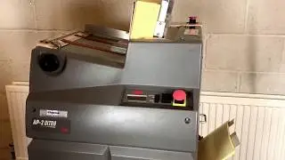 Elmstok - Pre-Used GBC AP2-Ultra Heavy-Duty Automatic Binding Punch Incl. Plastic-Comb Punch Tool