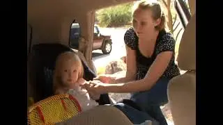 How to Buckle a Toddler into a Car Seat