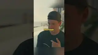 Самое ценное, что Мэл покупал родителям #рекомендации #шортс #врек ￼