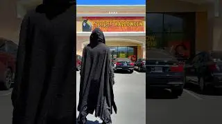 Ghostface goes to Spirit Halloween