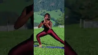 Yoga-Gl&uuml;ck in den Schweizer Alpen mit der besten Sportbekleidung | Attena Activewear
