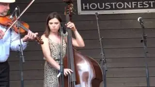 Michael & Jennifer McLain w/ Dan Kelly - Shuckin' The Corn