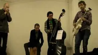 Busking with a Roland Micro Cube Amp