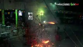 Tradicional  Castillo en San Bernardo Xitla Oaxaca M&eacute;xico Fiesta Patronal 2025