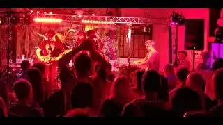 Jerry Duty - They Love Each Other - Denny's 70th Bday - 2022-03-19