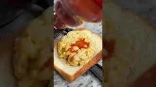 Spicy Mac & cheese sandwich #asmr #cooking