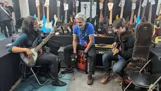 Sandberg at UK Guitar show with Yolanda Charles