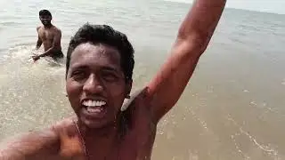 Enjoying the waves of the sea #beach #shorts #viral #entertainment #funny #comedy #bollywood