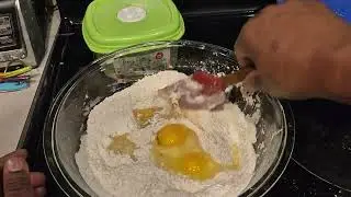 How to make Soft Gingerbread Cinnamon Rolls Part 1