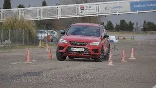CUPRA Ateca 2018 - Maniobra de esquiva (moose test) y eslalon | km77.com