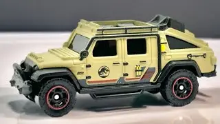 Matchbox 5 Pack 2024 - Jurassic World Dominion - Transport Trackers II - Jeep Gladiator