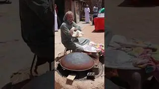 Would You Try This Bedouin Style Pita Bread? #viral #tasty #shorts