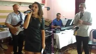 Lazari Mihaela--Moderatoare/solista la nunti 078926854