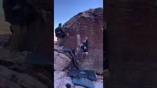 The Offering Scam Sit, V3 (Red Rock Canyon, Nevada)