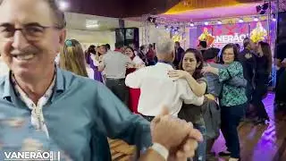 Baile em Guarapuava / Roubei a fazendeira - Grupo Vanerão