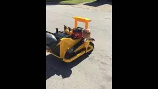 Kid trax tractor